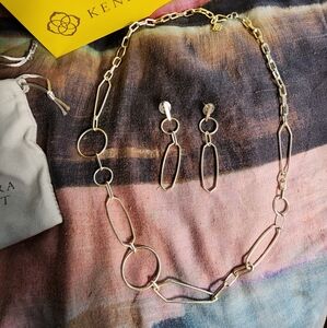 Kendra Scott Chain Link Necklace and Earrings Set